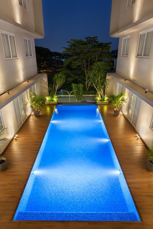 All Nite And Day Hotel Alam Sutera Serpong Εξωτερικό φωτογραφία