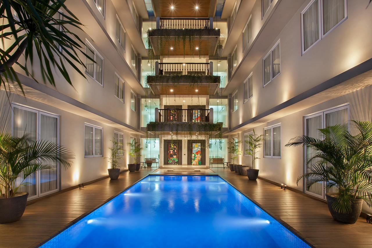 All Nite And Day Hotel Alam Sutera Serpong Εξωτερικό φωτογραφία